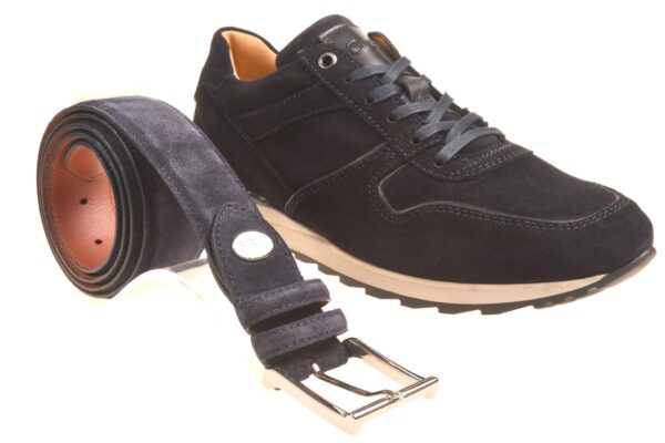 Greve sneaker donkerblauw suede met bijpassende riem - Afbeelding 3