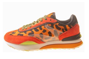 Hoff sneaker oranje met panterprint
