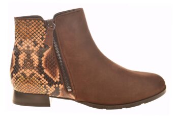 Hassia enkellaarsje bruin suede slangprint
