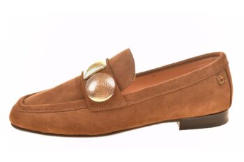Babouche loafer met goudgarnering cognac suede